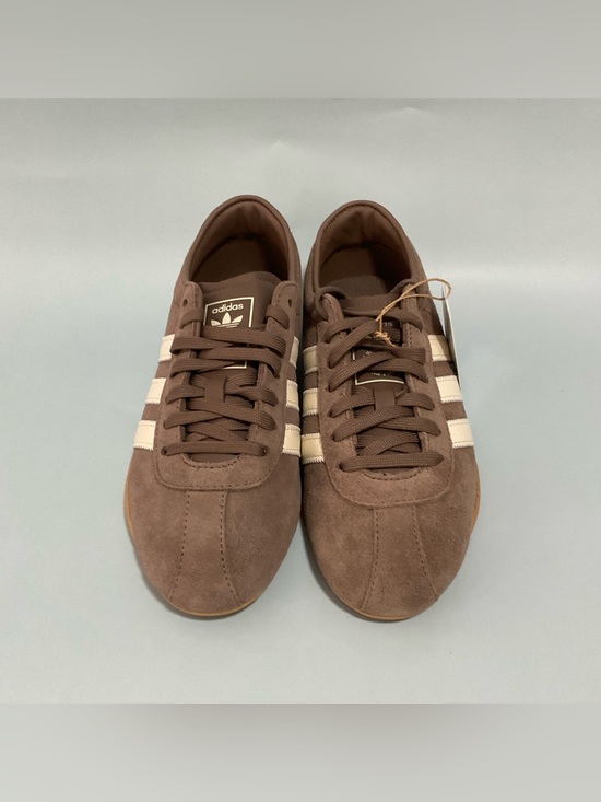 adidas Shoes - Womens adidas Tokyo Athletic Shoe - Earth Strata / Off White / Gum